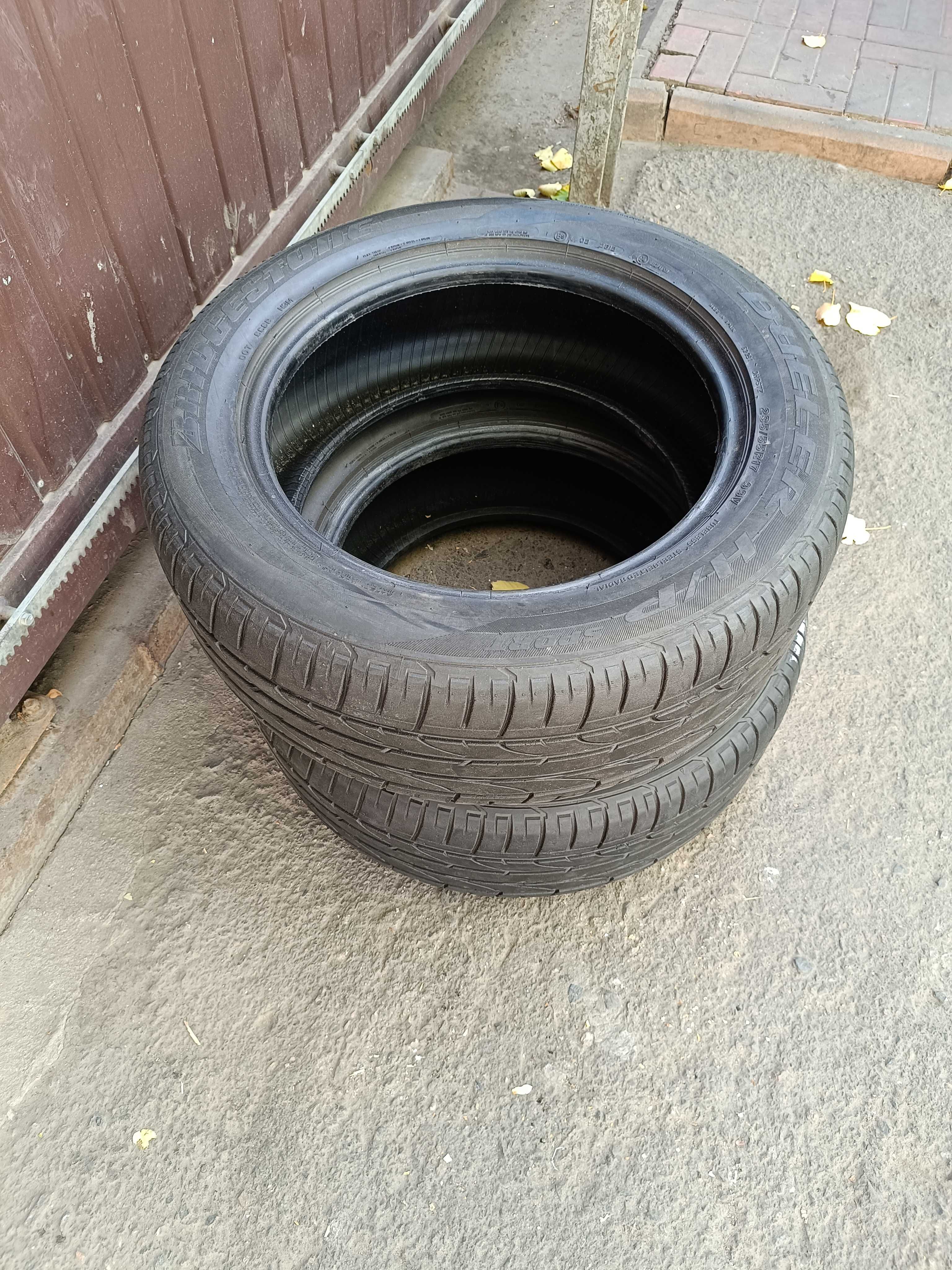 Резина Bridgestone 235/55/17