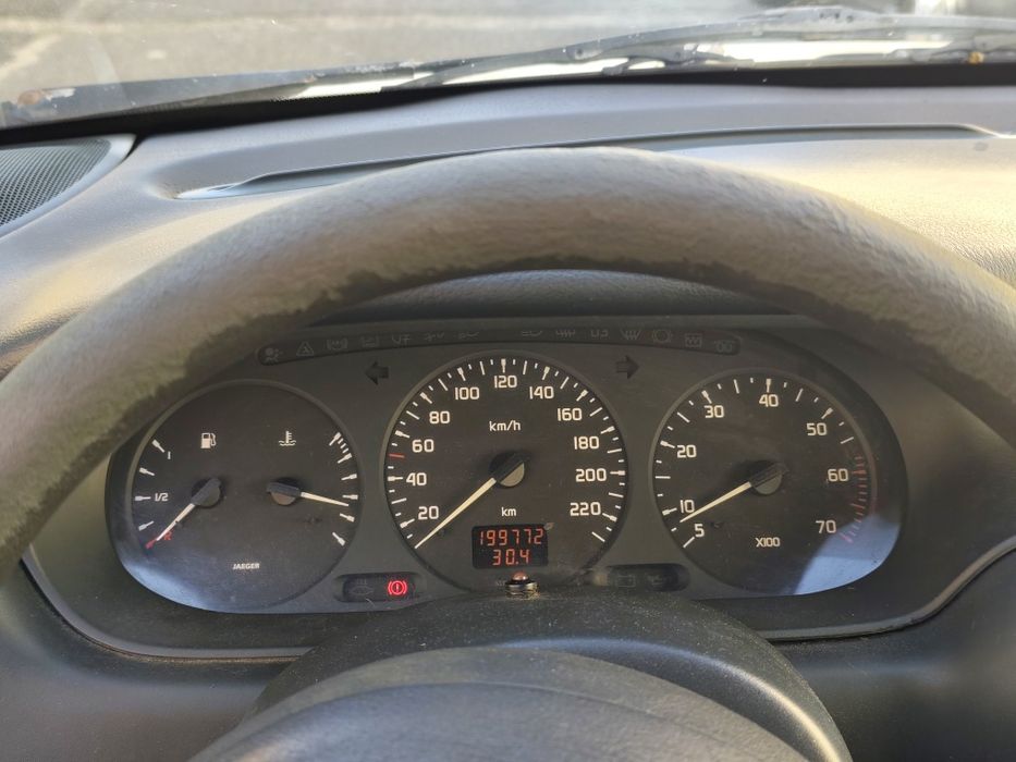 Renault megane 1.4 97