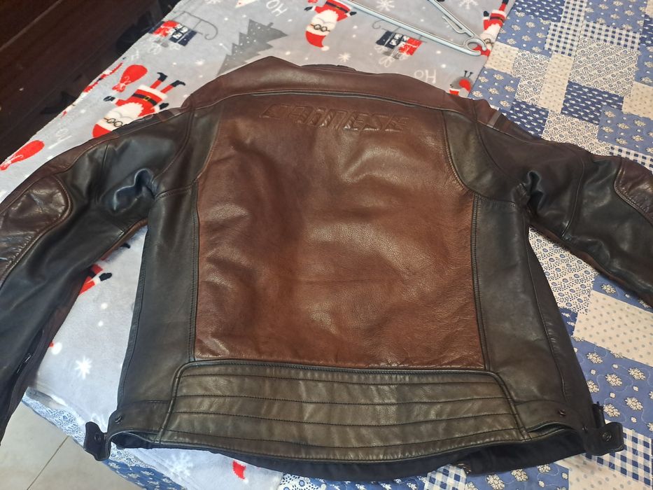 Blusão Dainese castanho n°52 tamanho