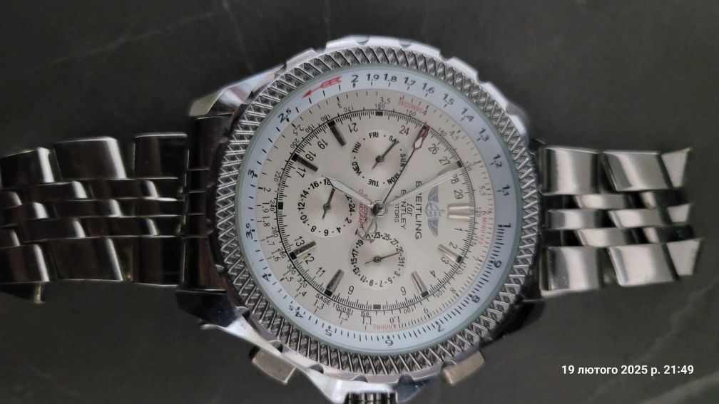 Годинник часи Breitling