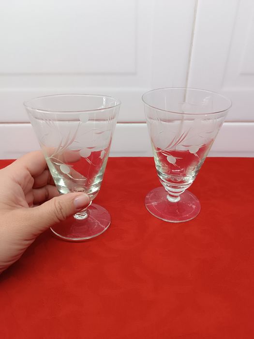 Conjunto 2 Copos Vinho. Cristal Vintage. 12 cm