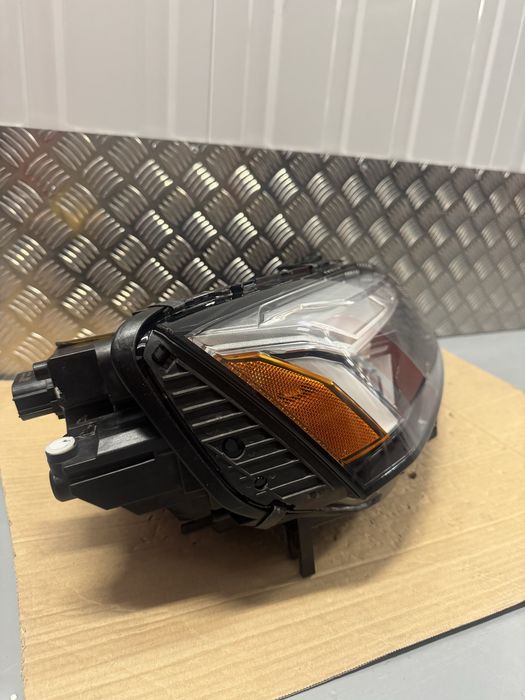 Prawa Lampa AUDI A5 S5 8W LASER LIFT Kompletna USA Reflektor Prawy