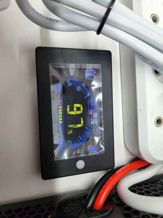 Аккумулятор инвертор ДБЖ зарядное 3000w источник бесперебойного питани