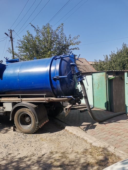 Чистка выгребных ям Чистка септиков чистка сливных ям Чистка ям илосос