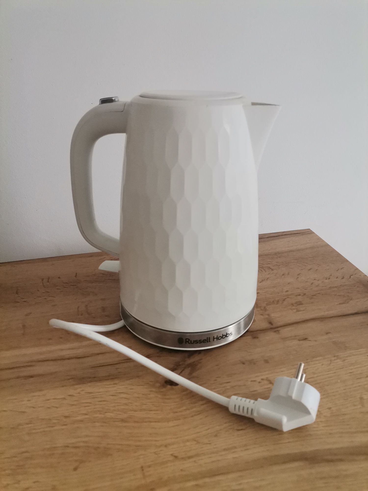 Czajnik elektryczny russell Hobbs