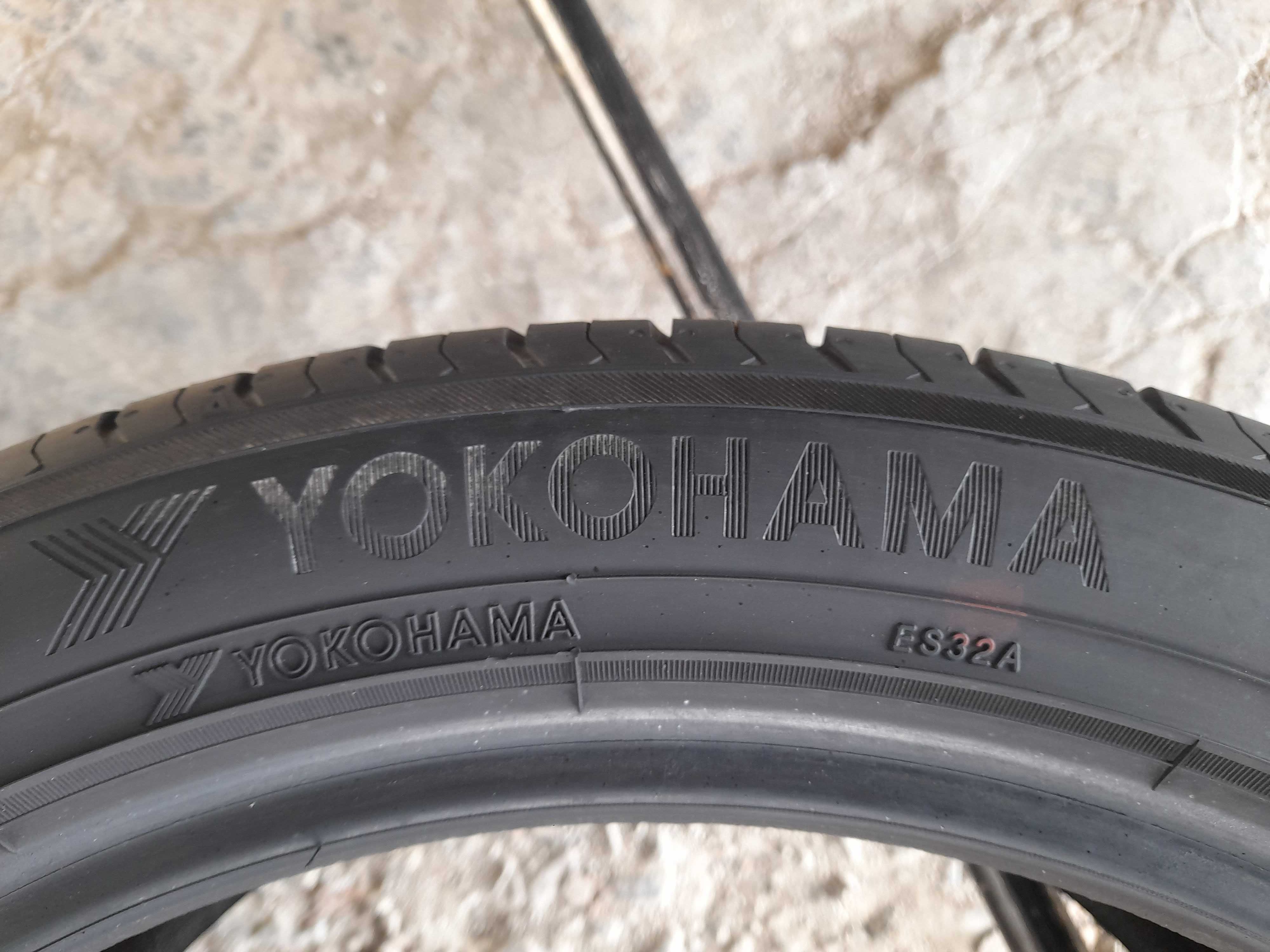 Літні шини 225/45 R17 Yokohama blue earth es32	2020 року