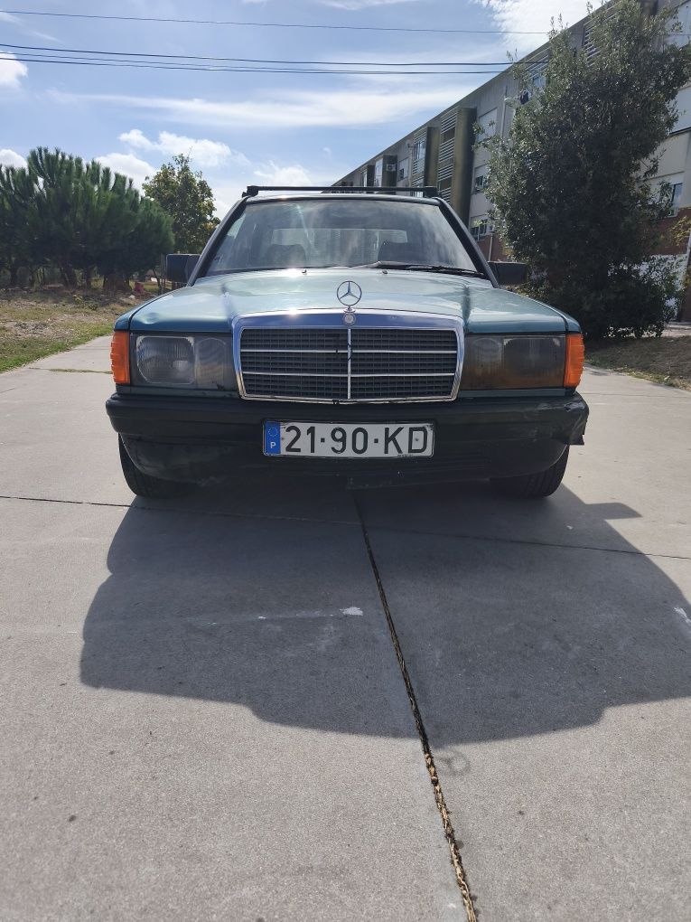 Mercedez benz ,8