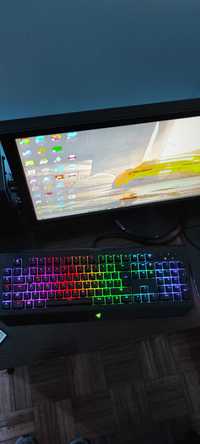 Teclado Gaming Razer Blackwidow Chroma V2 Mecânico