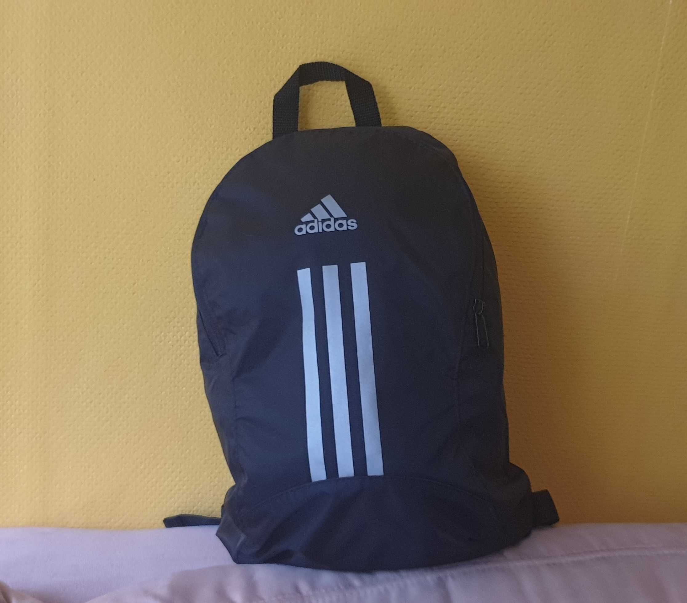 Oryginalny Plecak sportowy Adidas NOWY