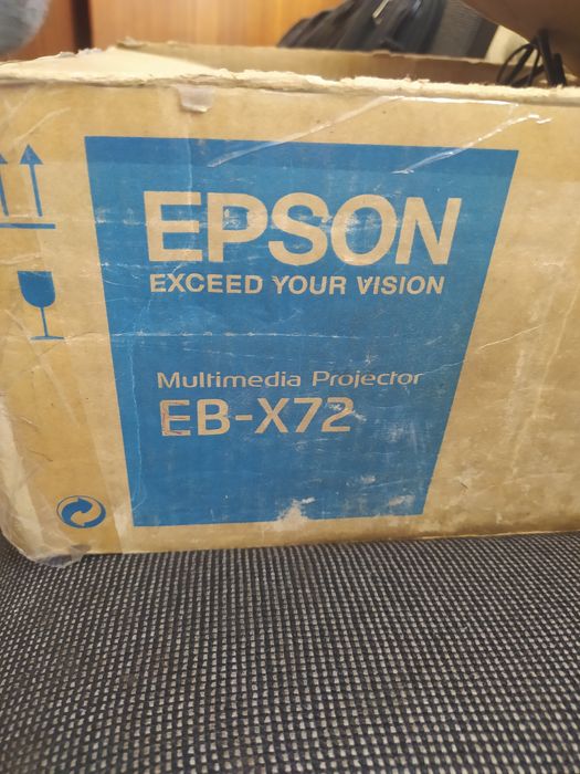 Проектор Epson EB-X72
