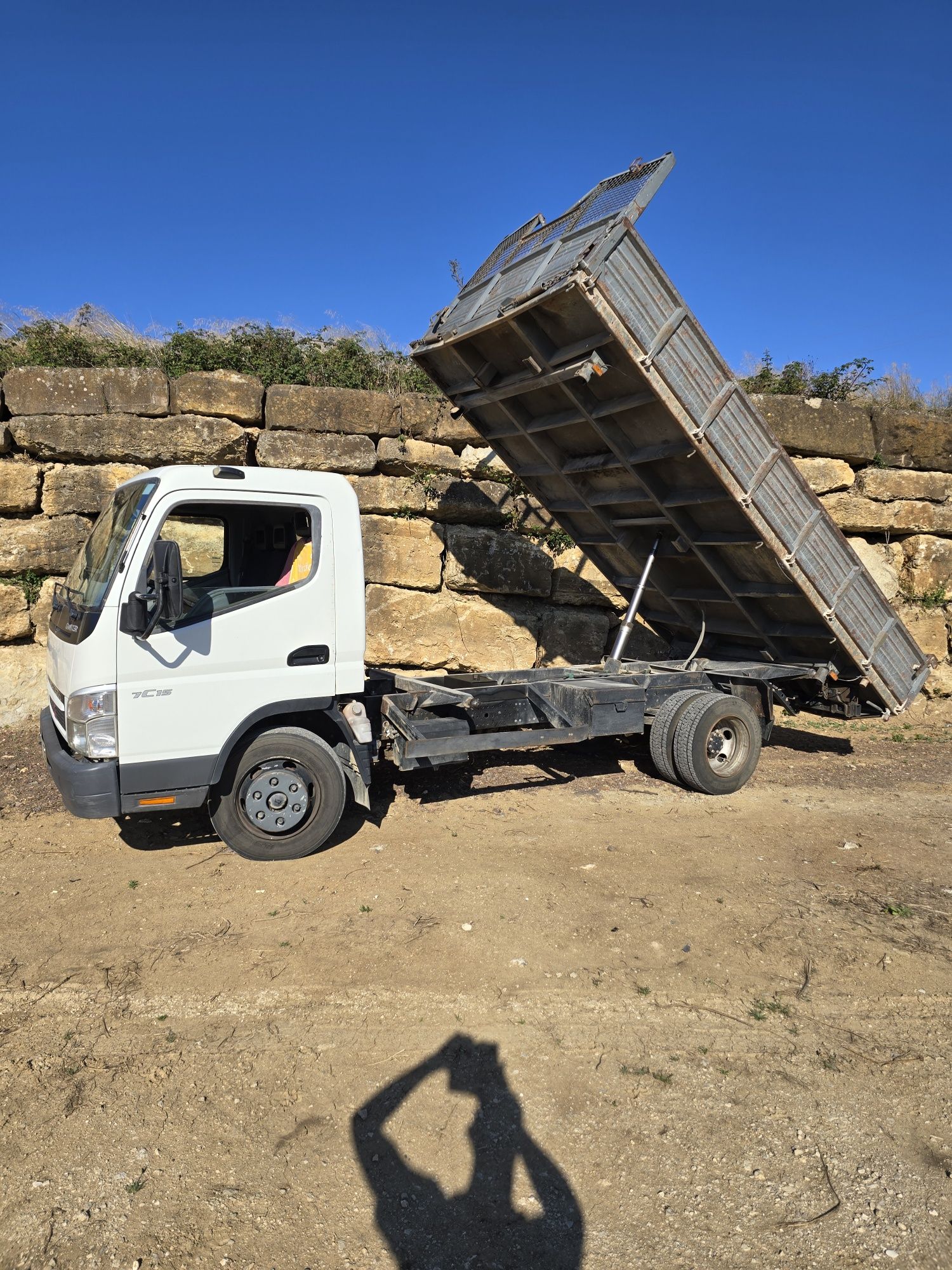 Mitsubishi Canter Tribasculante 7500Kg