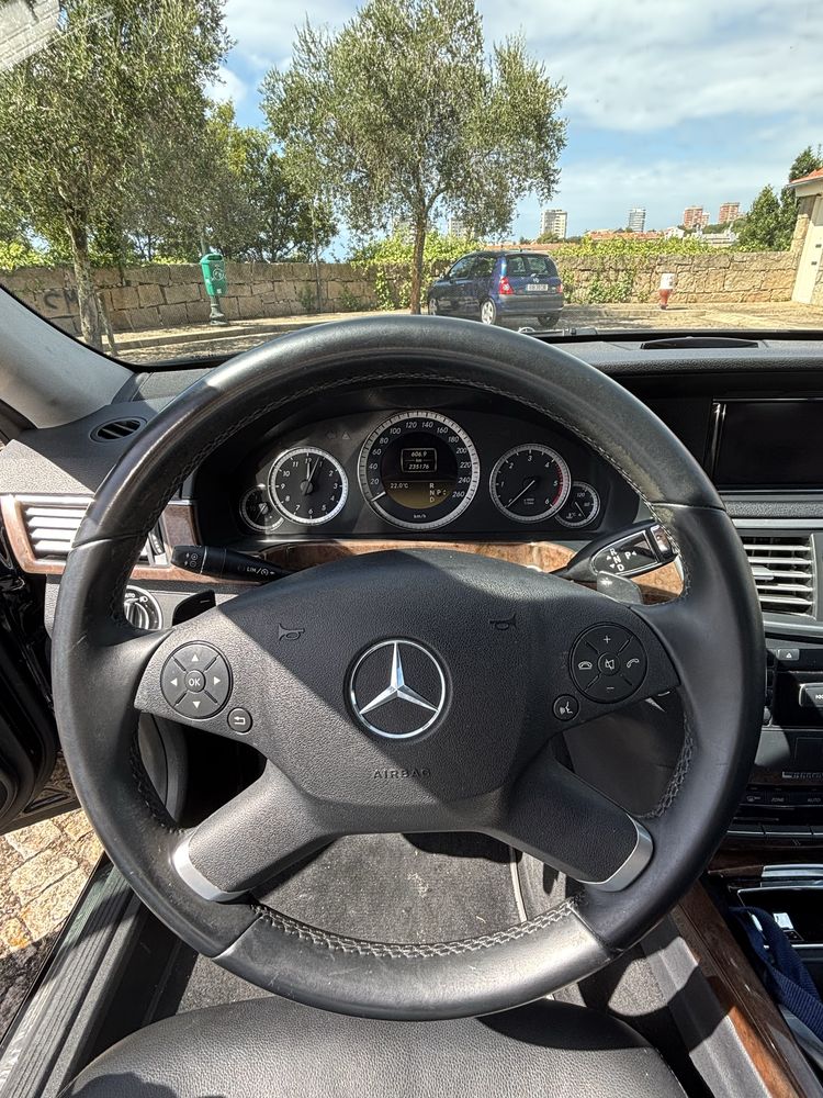 Mercedes-Benz E220d W212 - como novo