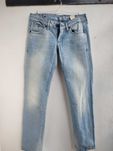 Jasne jeansy o niskim stanie W27 L32