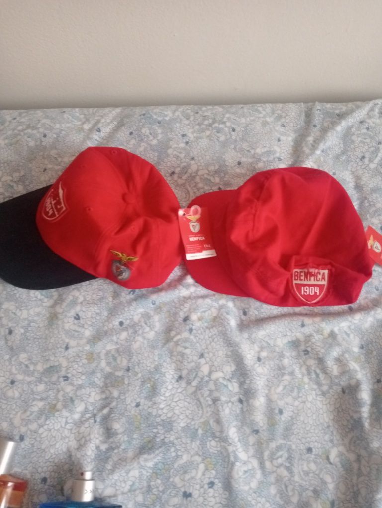 Chapéus SLBenfica hoje 20