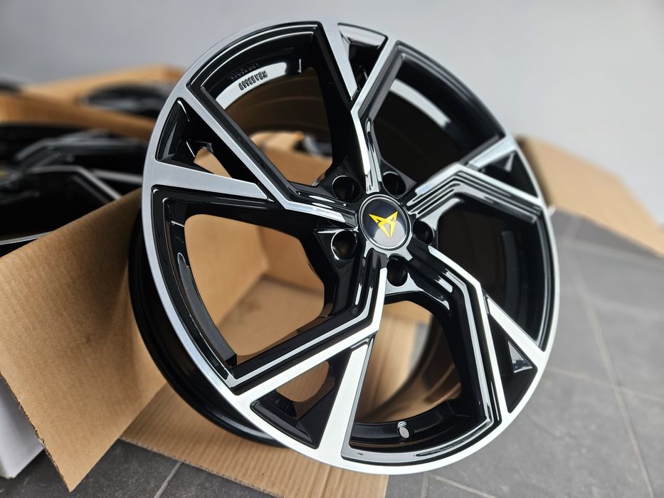 Cupra Formentor 18 " Nowe 5x112 Leon Felgi Czarne Alufelgi ET40