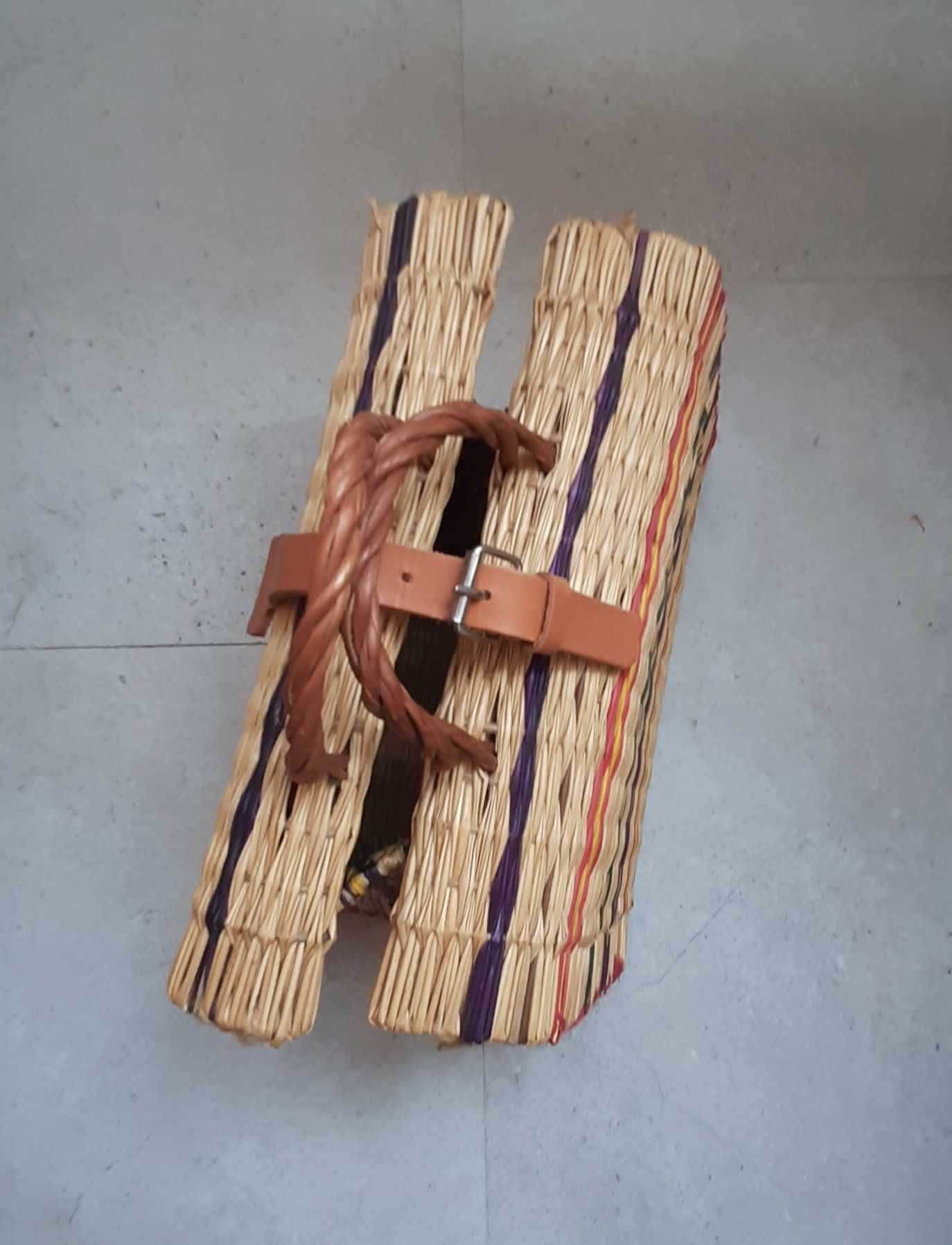 Cesta, mala artesanal portuguesa feita à mão em junco, Toino Abel