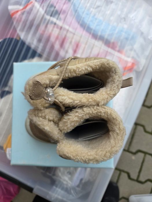 Zimowe buty dziecięce