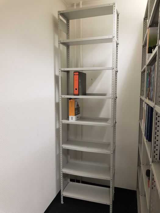 Regał skręcany  podstawowy . metalowy na akta COMPACT, Archiwalny