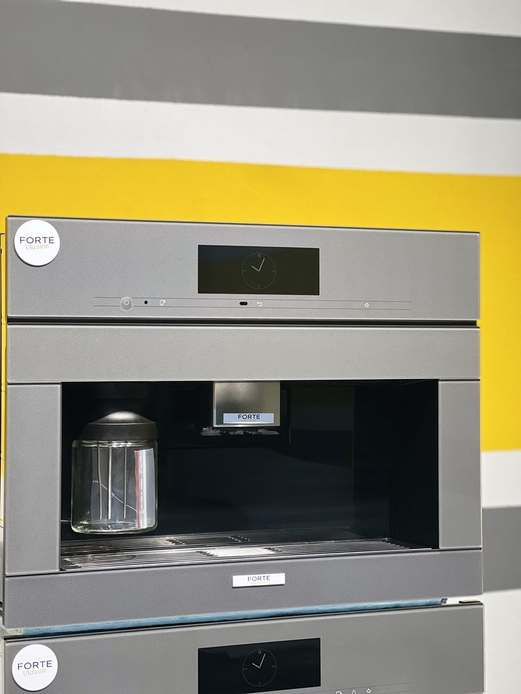 Luxury комплект від Miele. Графіт. Духовка dgc 7860, кавомашина 7845!