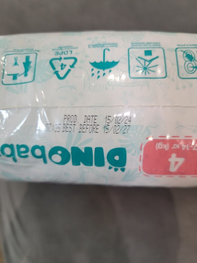 Продам памперси 4 діно 40шт