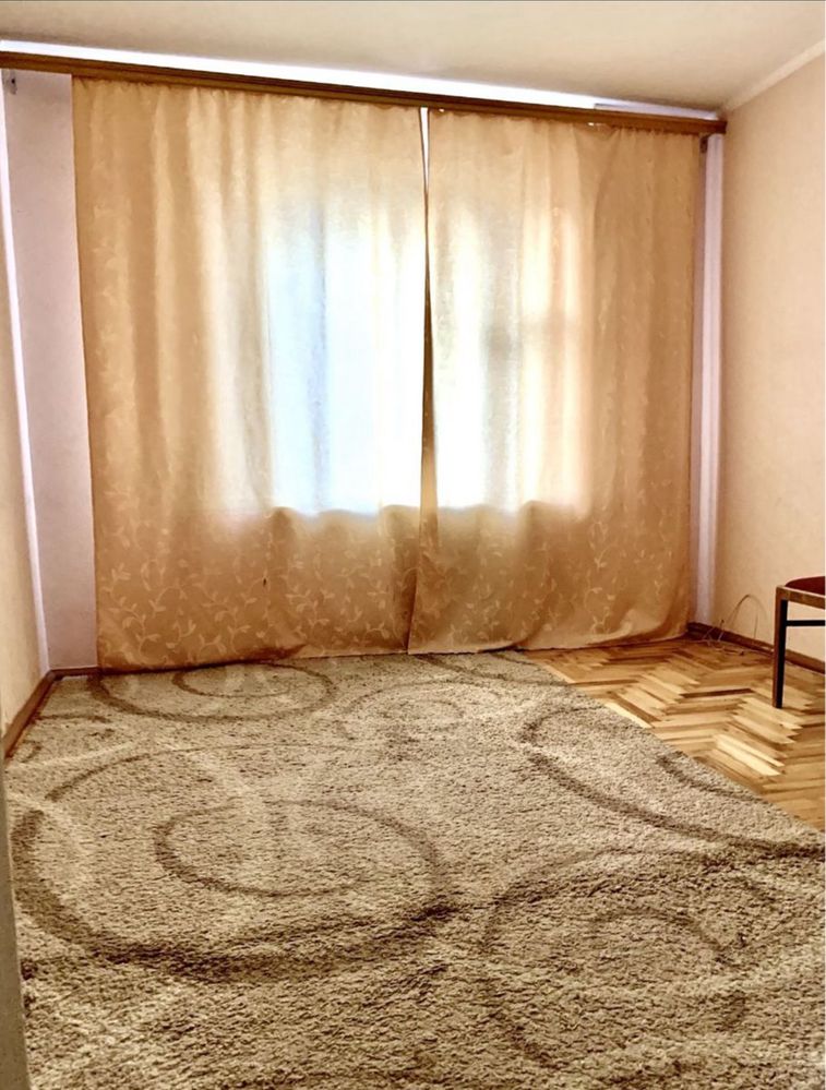 Продам 3 ком квартиру  ул. Чаривная , ост. Шекиленд