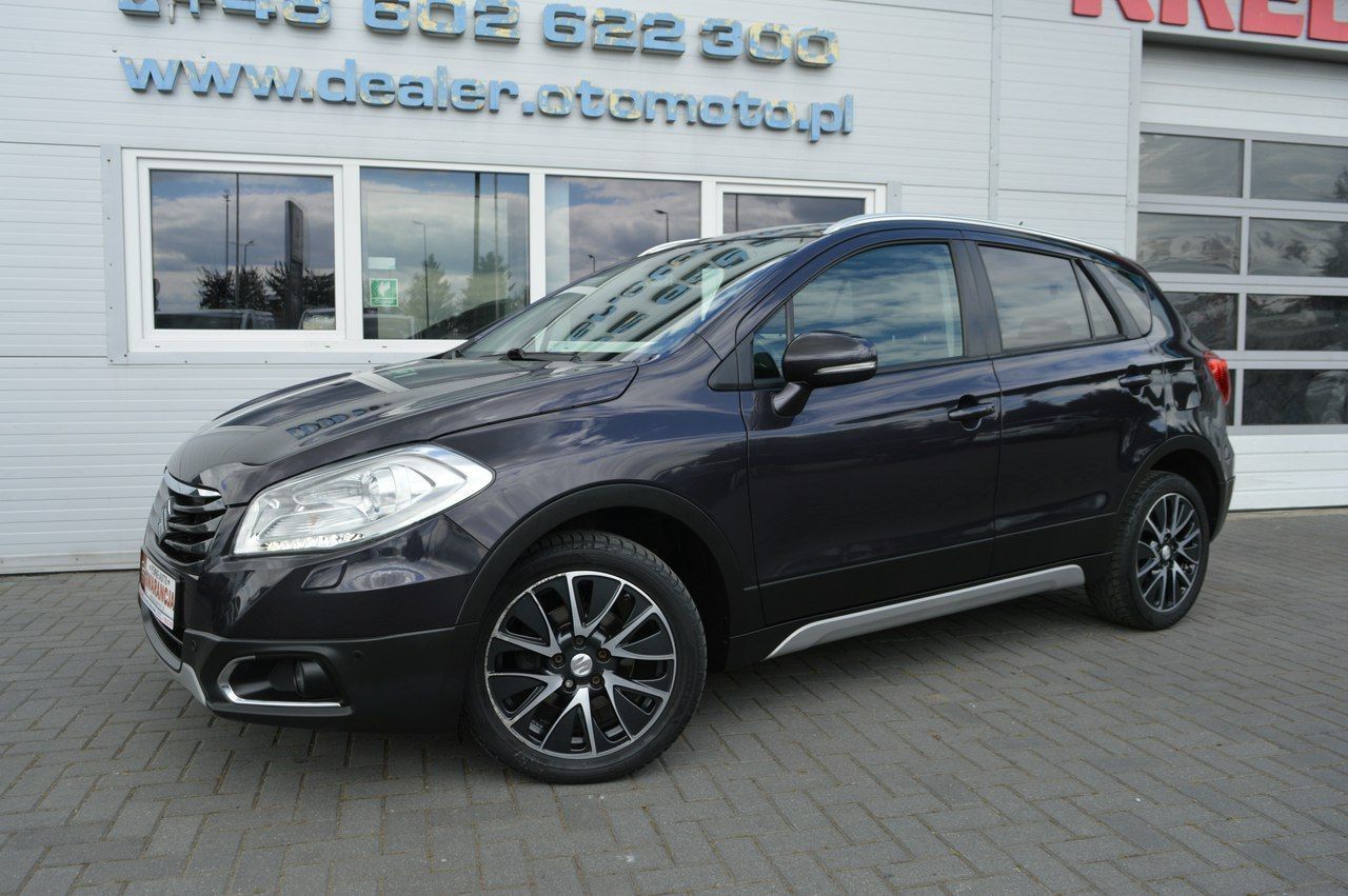 Suzuki SX4 S-Cross 1.6 DDiS Serwis Bi-Xenon LED Panoramadach Navi Kamera 175tys.km