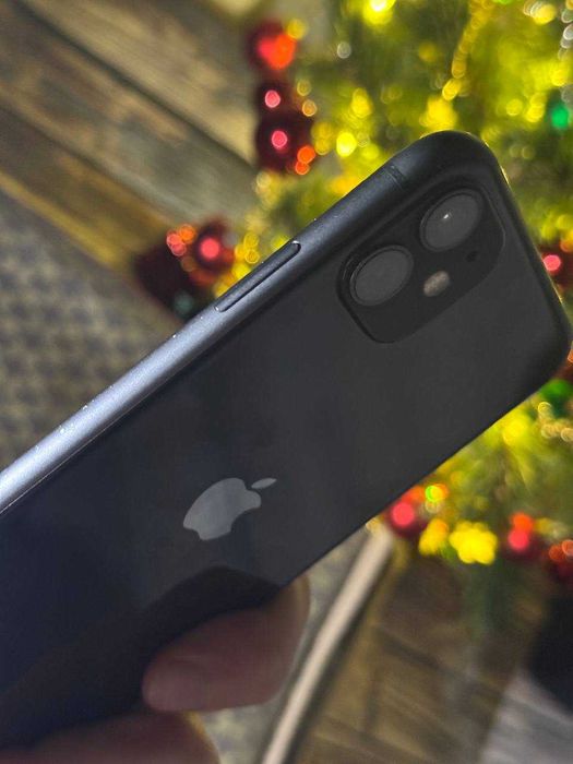 iPhone 11 Чудовий стан. На подарунок під ялинку!