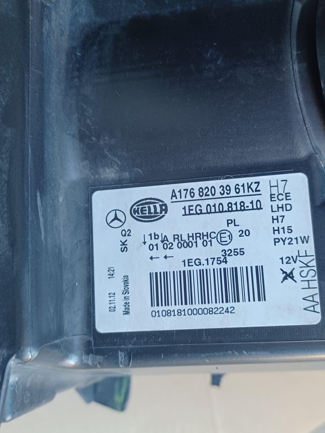 Óptica direita Mercedes A200 w176