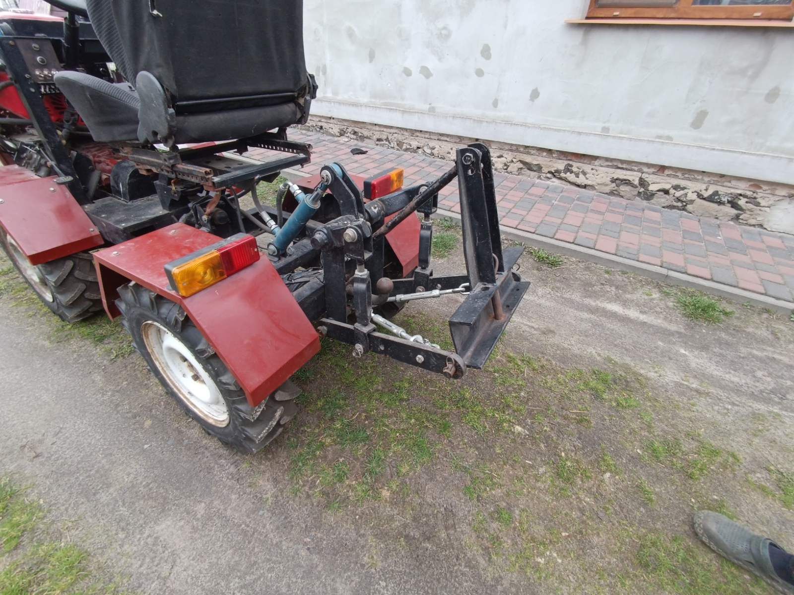 Продам тракторця.
