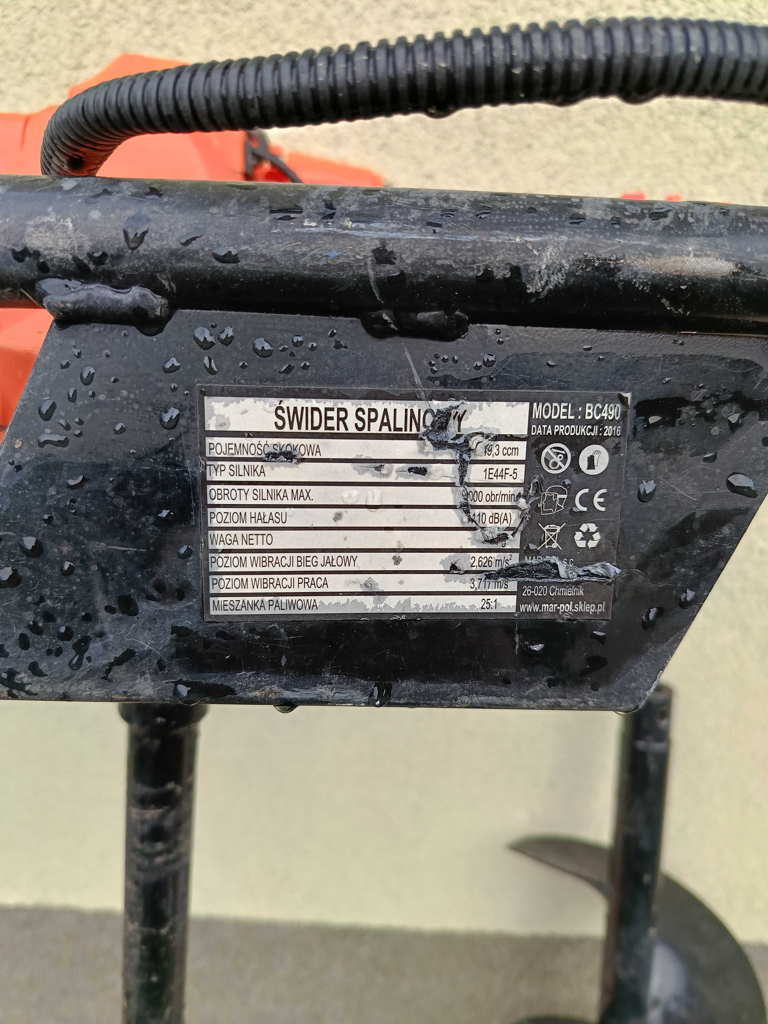 ŚWIDER spalinowy BC490