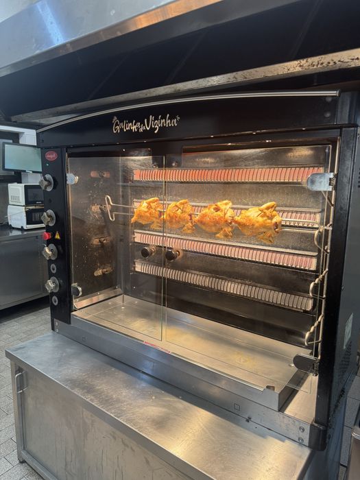 Rotisserie/assador de frangos a gas