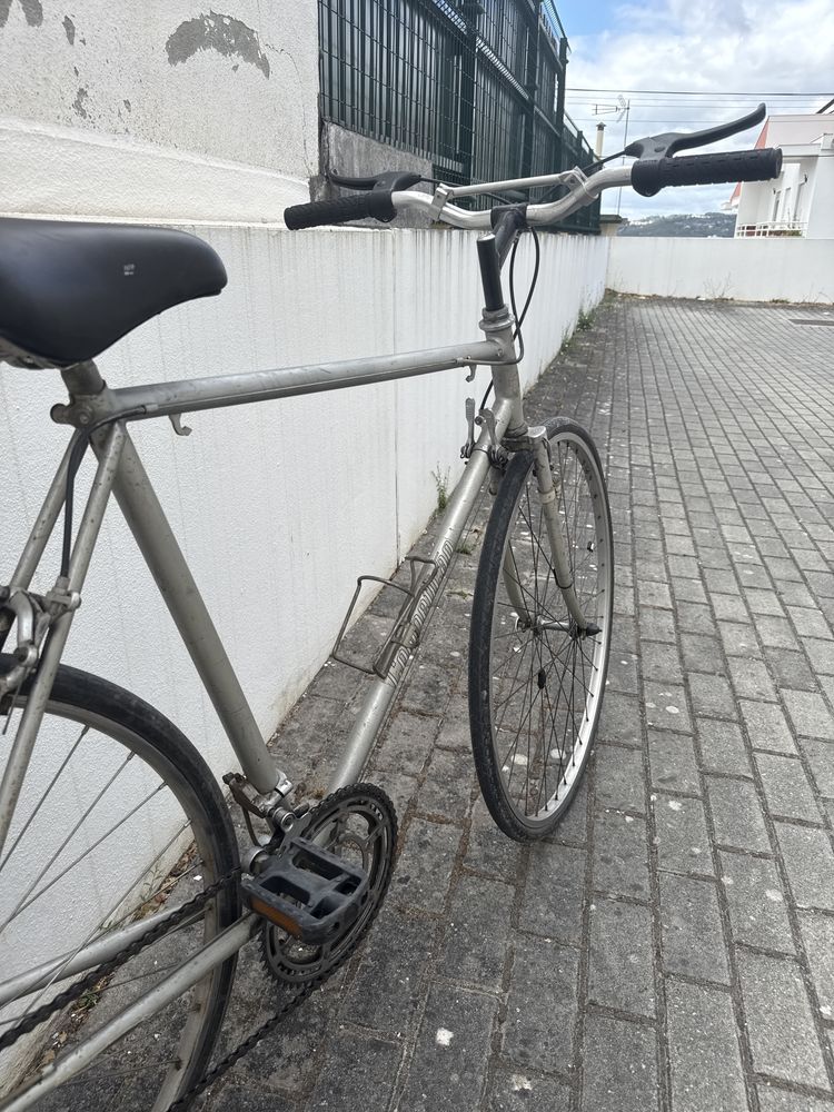 Bicicleta Clássica Esmaltina Competição