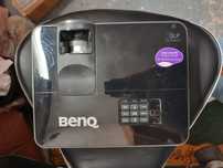 projektor firmy BENQ