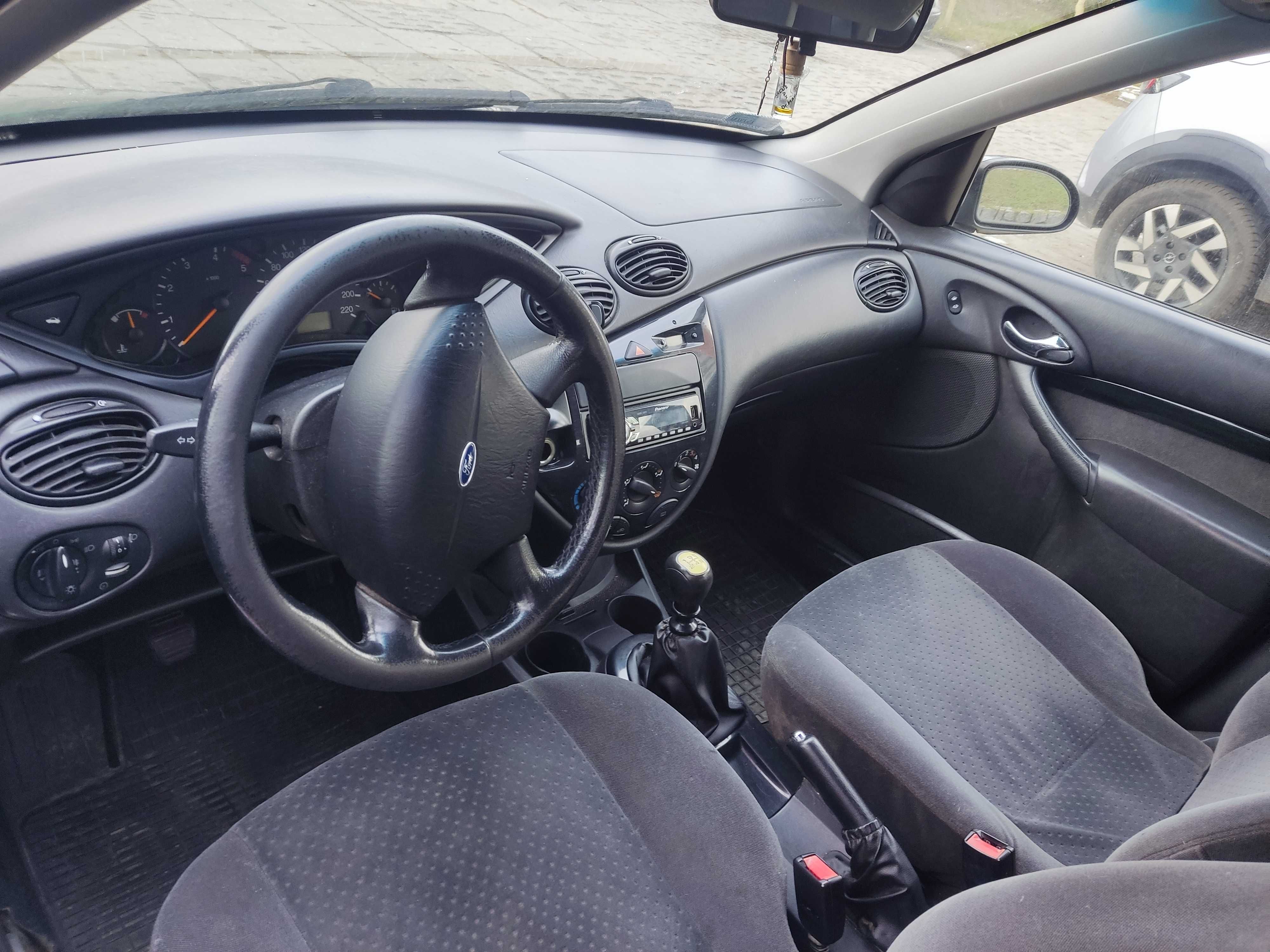 Ford Fokus mk1 1.8tddi