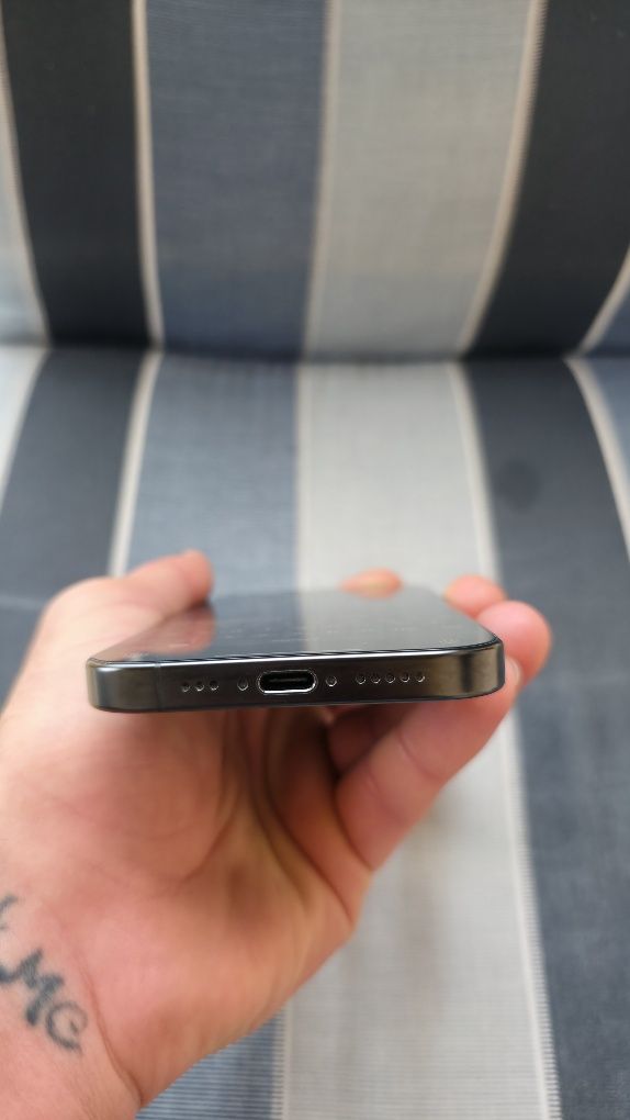 Iphone 16 PRO 128GB PRETO