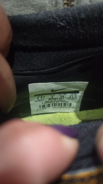 Buty korki rozmiar 34 Nike