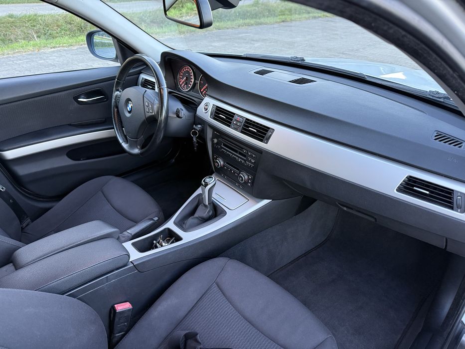 Bmw E91 320d 177km lift