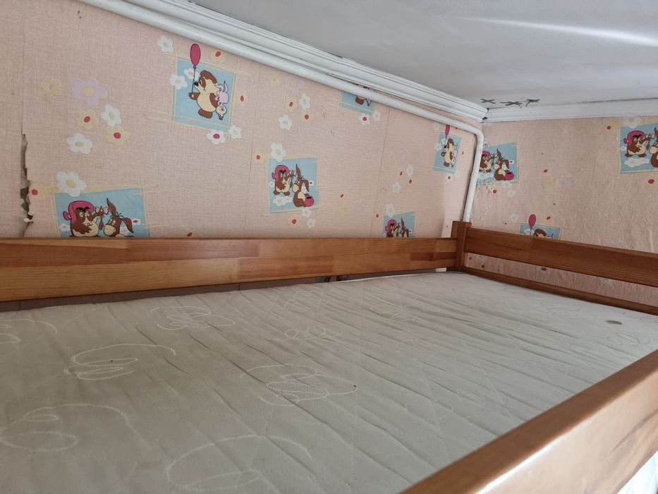 Ліжко двухярусне з матрасами 90×200
