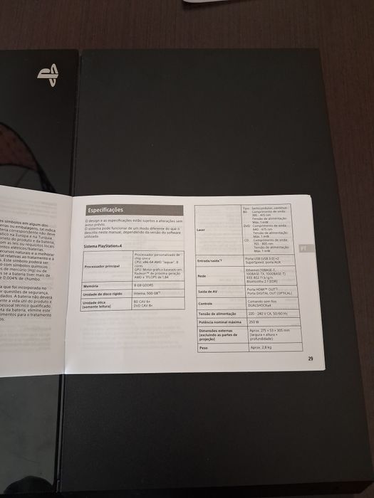 Playstation 4 Slim 500g + 6 jogos