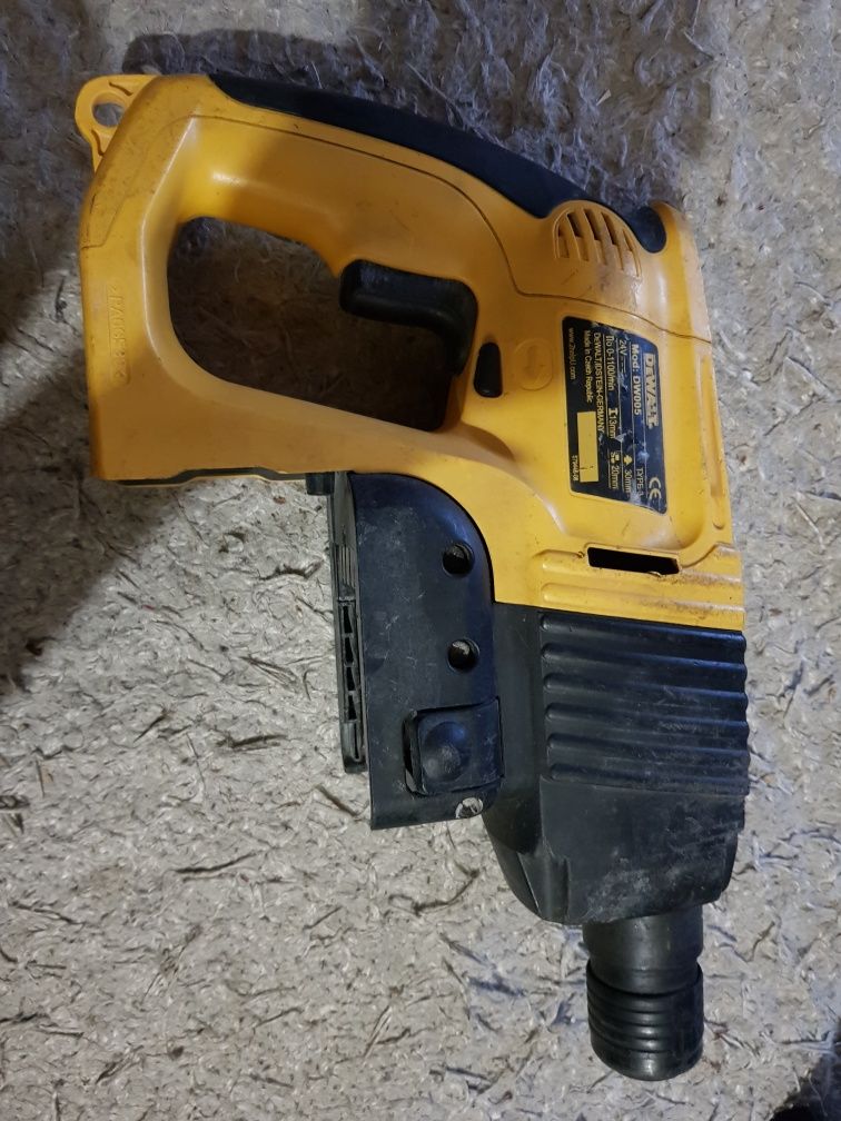 DeWalt DW005 Type 3 mlotowiertarka sds aku 24V tylko korpus