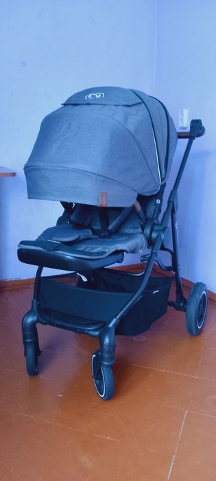 Продам дитячу коляску