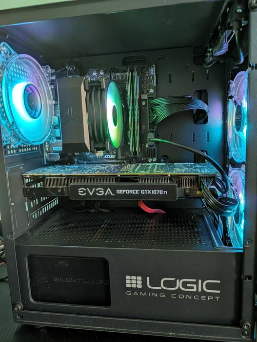 Komputer |i7 8700 | GTX1070Ti