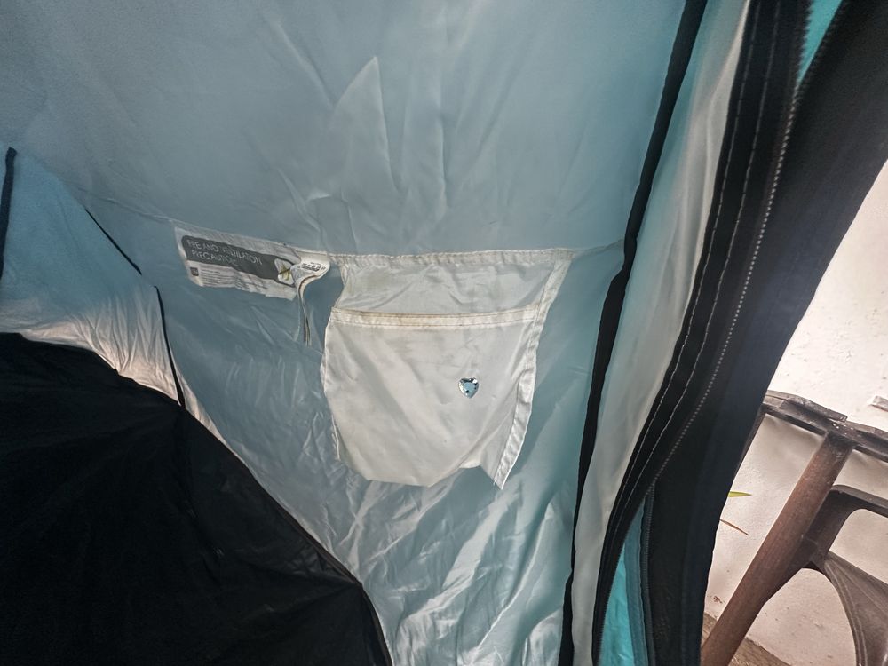 Tenda de campismo quechua 2 seconds para duas pessoas