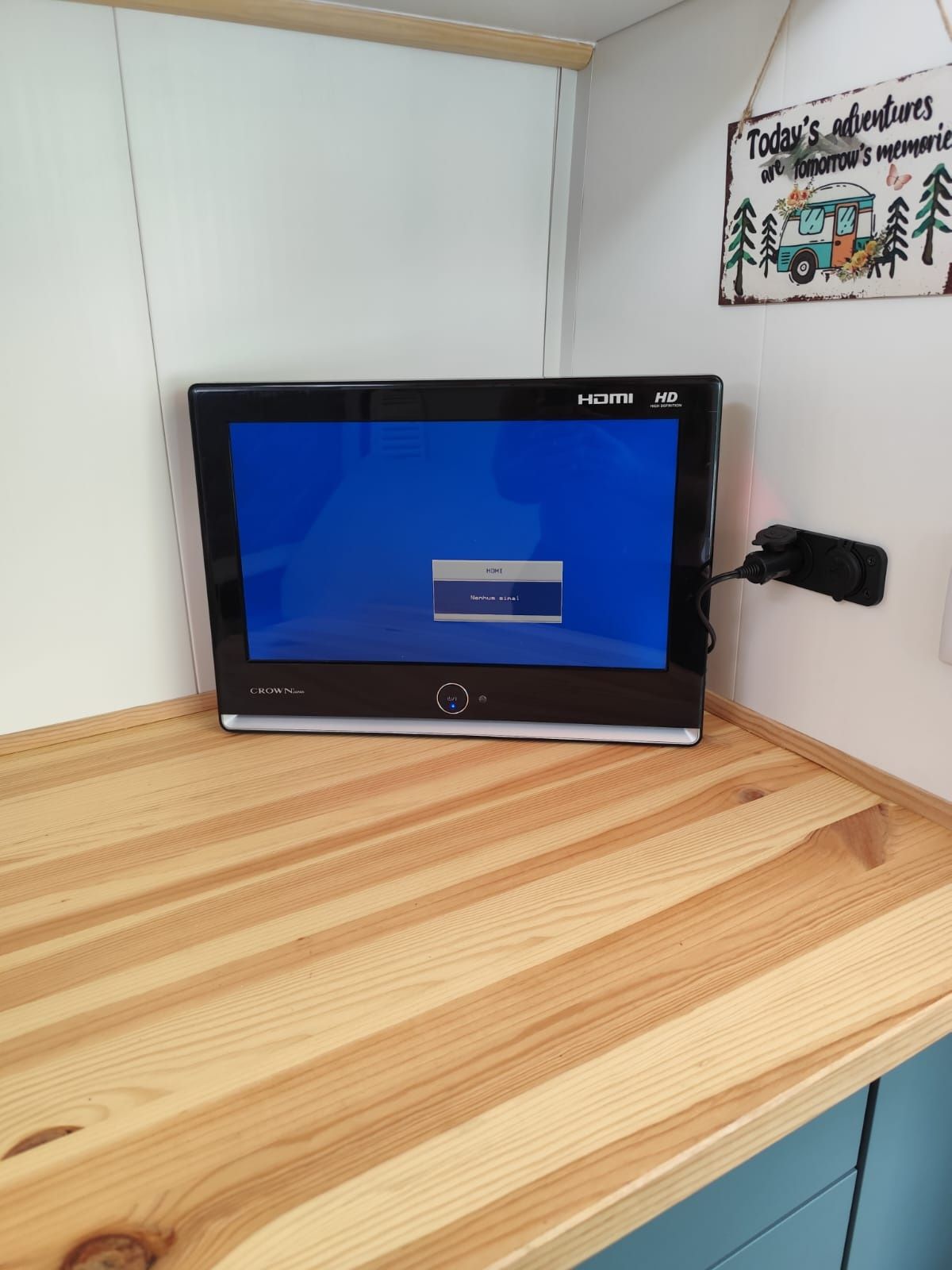 Televisão HD 12 volts