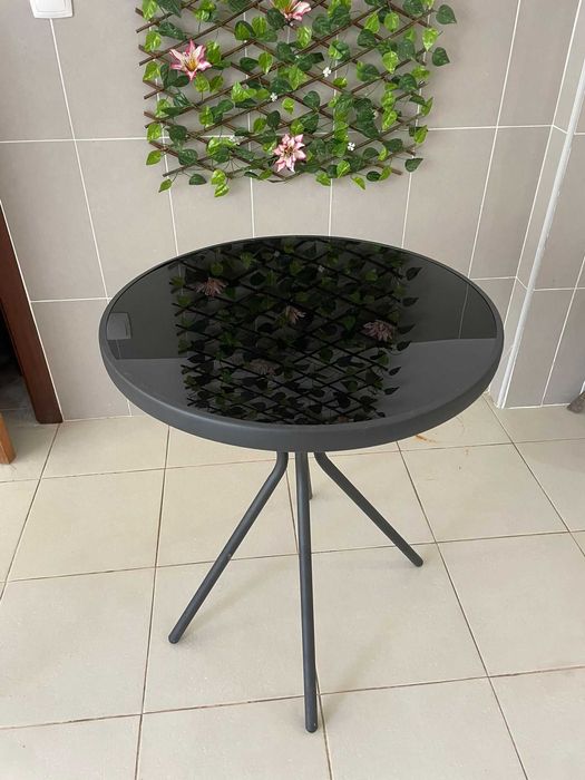 Vendo mesas novinhas