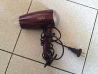 Продам фен фирмы DELTA DL-0915