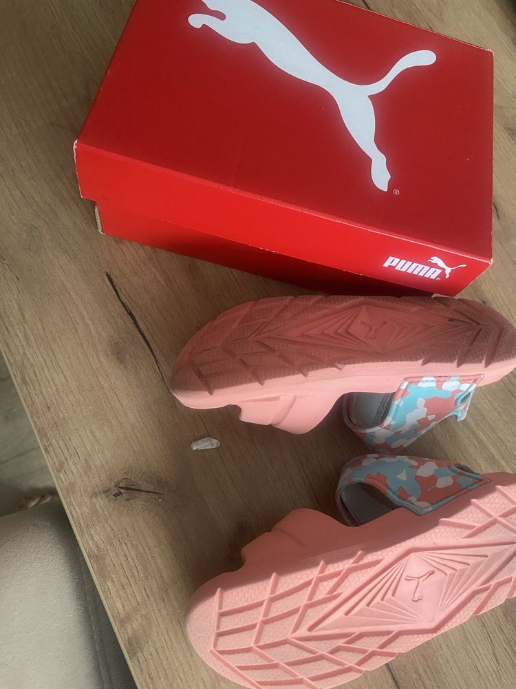 Sandaly puma rozmiar 28