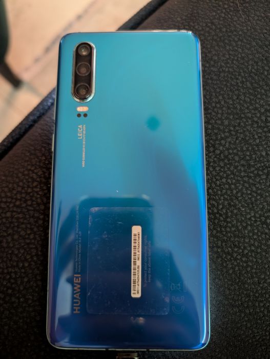 Uszkodzony Huawei P30