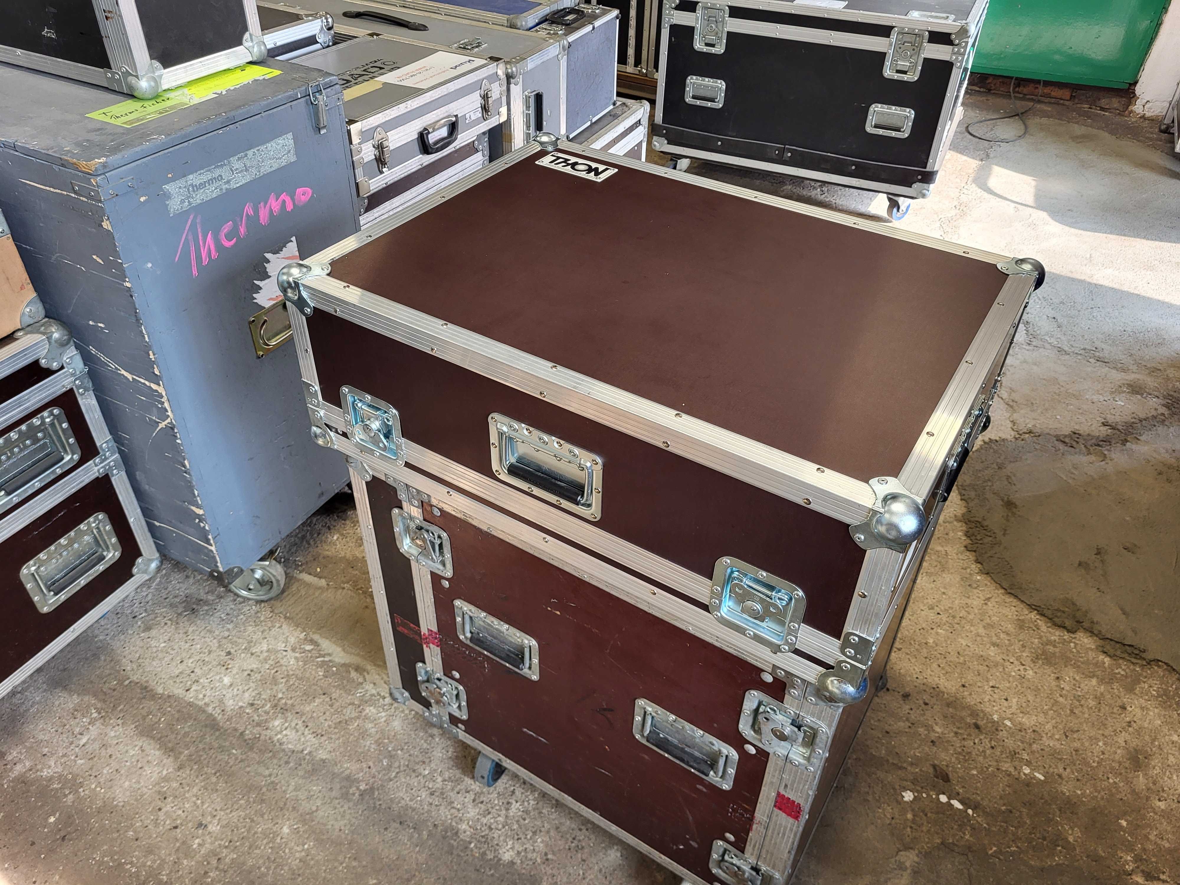 Thon Case Yamaha TF-1  na mikser / jak nowy / FAKTURA