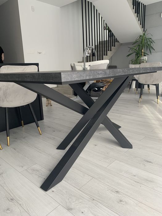 Stół loft okrągly rozkładany maxCAŁA POLSKA na wymaiar dąb beton pająk